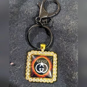 FAUX DESIGNER KEYCHAIN